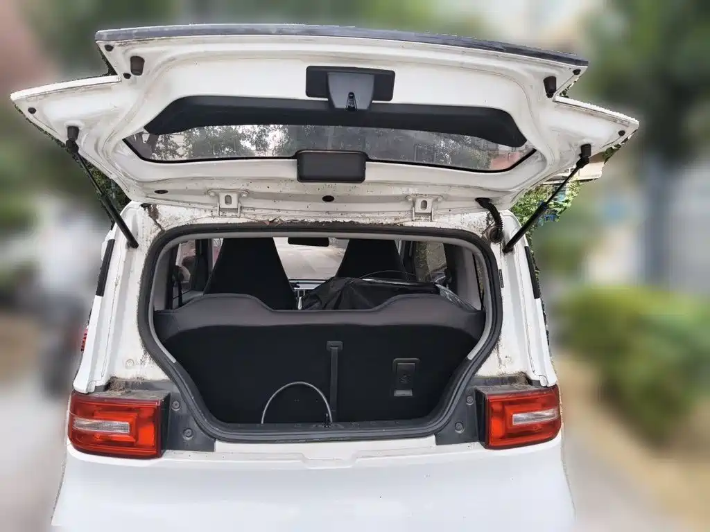 Wuling MINIEV — миниатюра 15