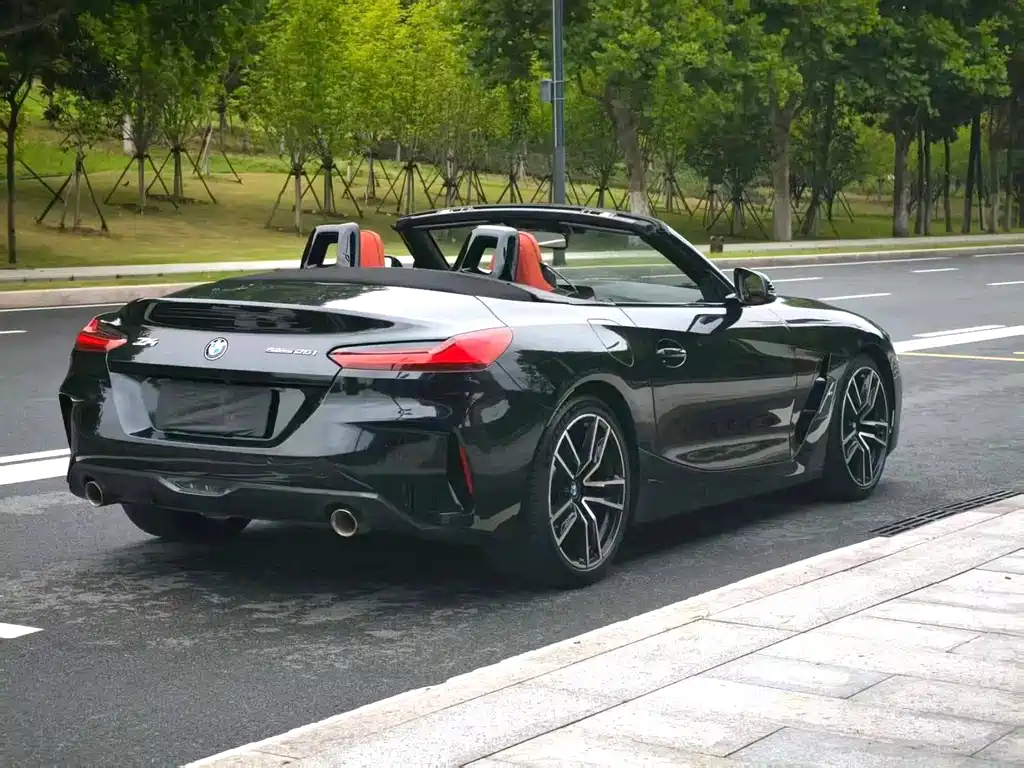 BMW Z4 — миниатюра 9