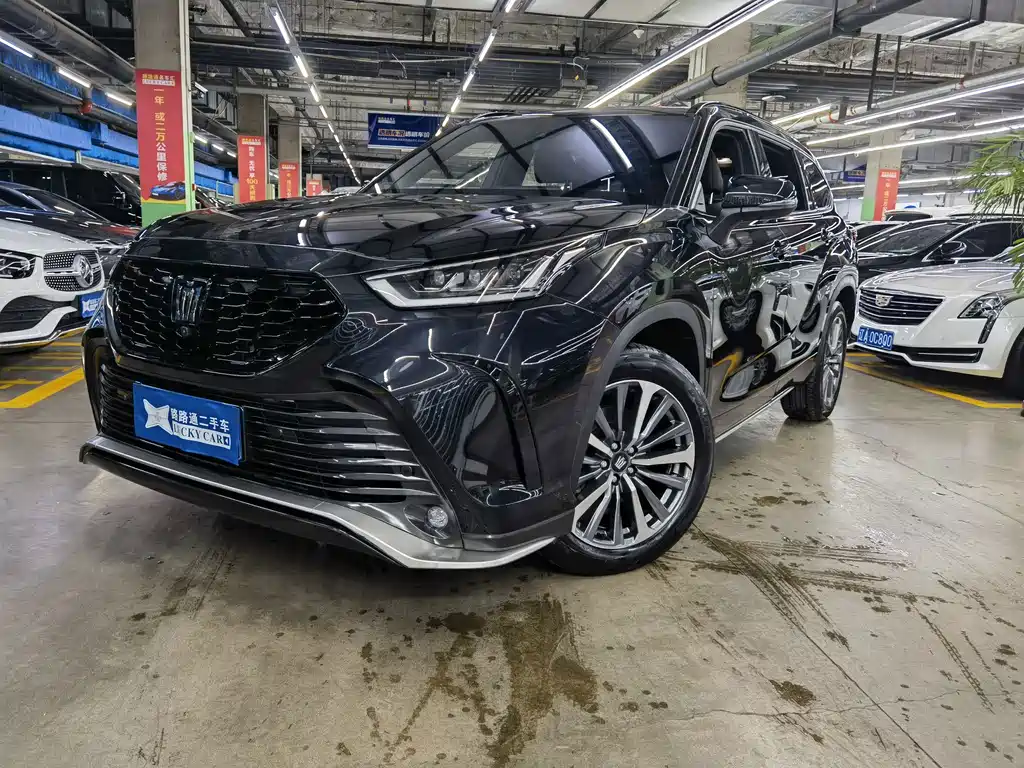 Toyota Crown Kluger