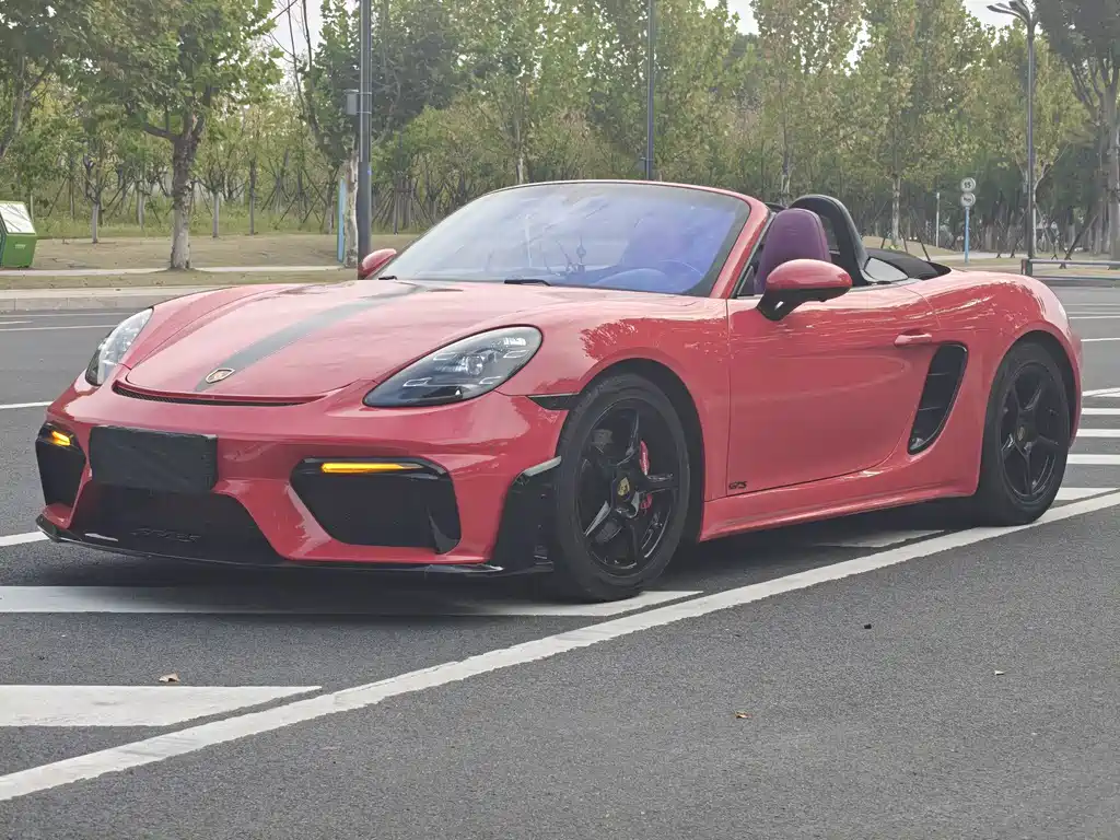 Porsche 718