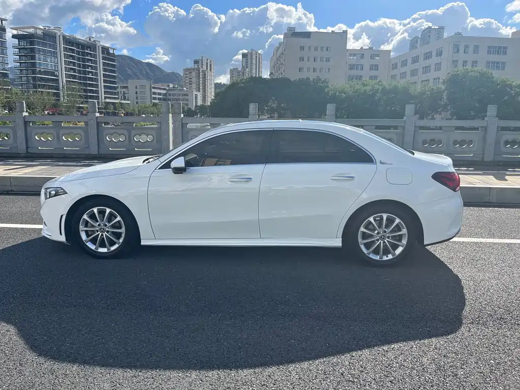 Mercedes-Benz A-Class — миниатюра 4