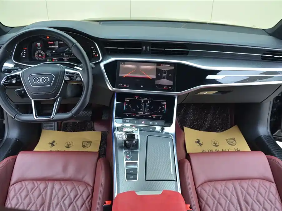 Audi A7L 2024 45 TFSI quattro
