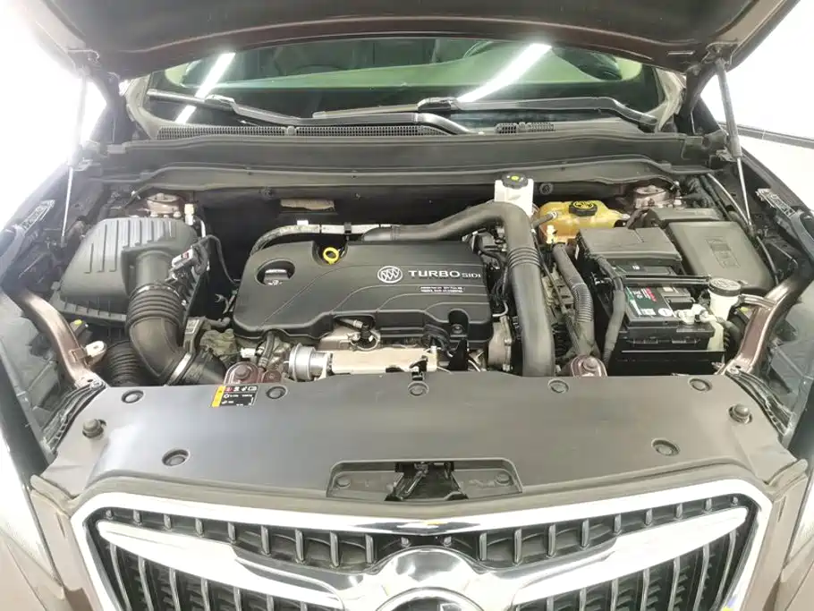 Buick Envision Plus — миниатюра 10