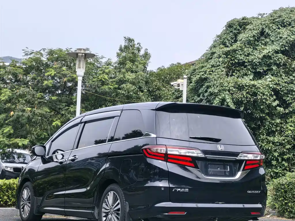 Honda Odyssey — миниатюра 12