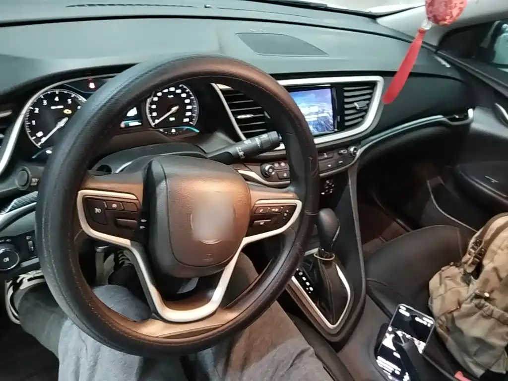 Buick Excelle — миниатюра 10
