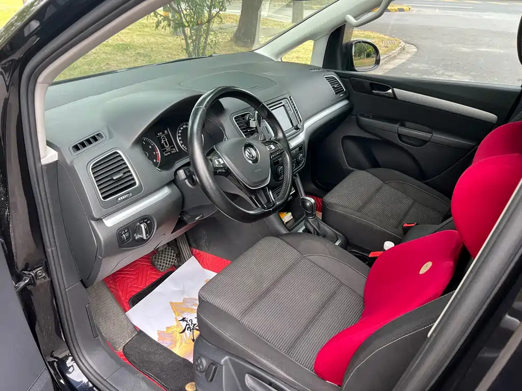 Volkswagen Sharan — миниатюра 4