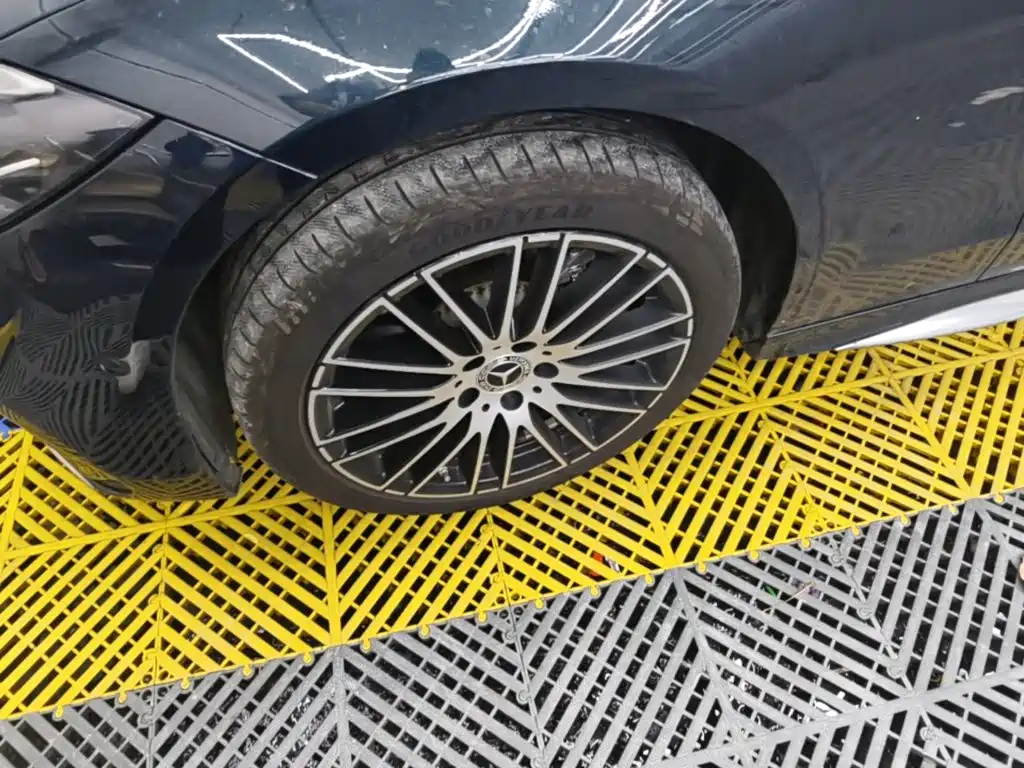 Mercedes-Benz C-Class — миниатюра 23