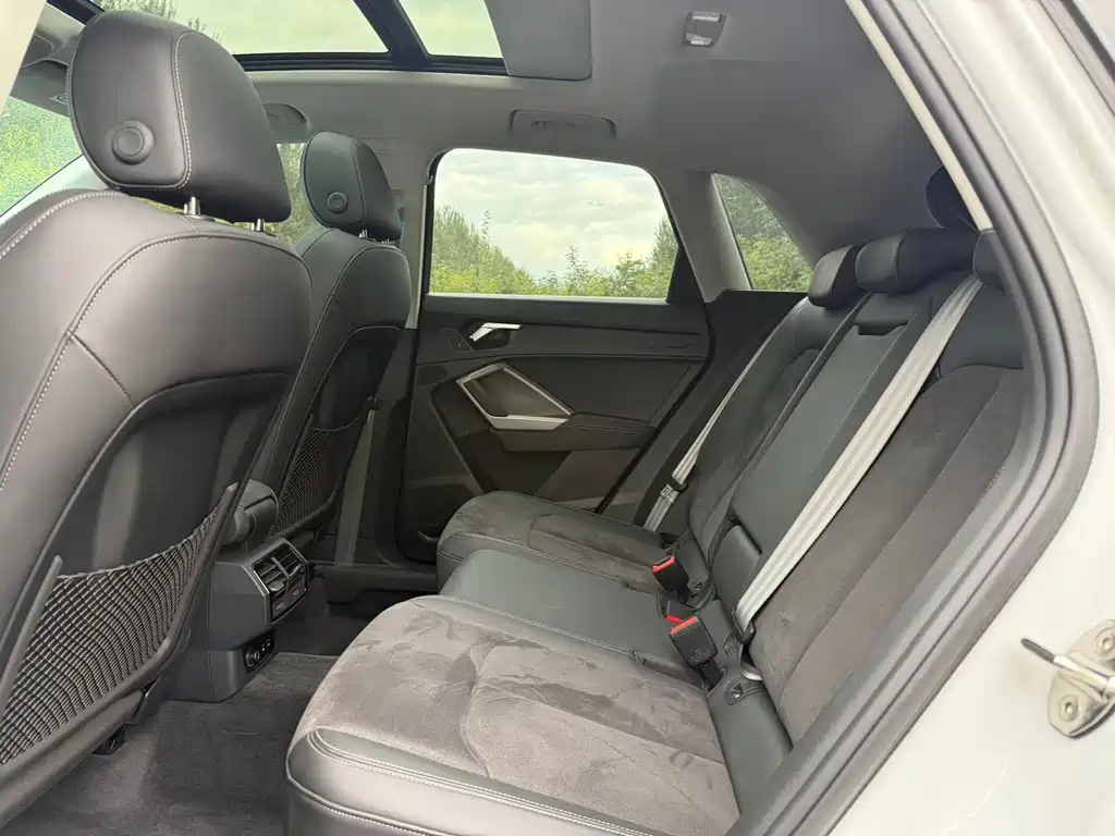 Audi Q3 — миниатюра 10