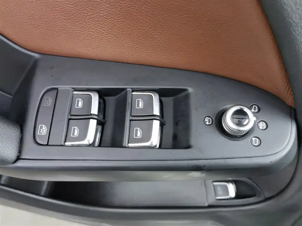 Audi A4L 2016 35 TFSI AT