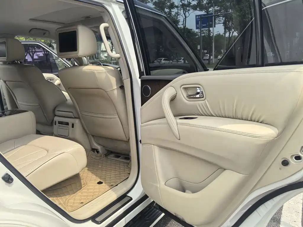 Infiniti QX — миниатюра 23