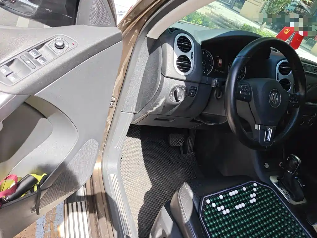 Volkswagen Tiguan — миниатюра 17