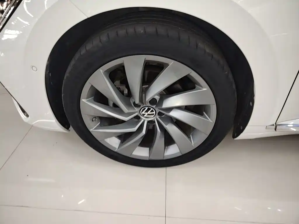 Volkswagen CC — миниатюра 23