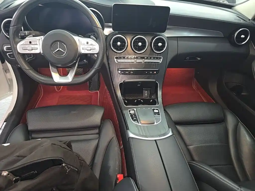 Mercedes-Benz C-Class — миниатюра 10