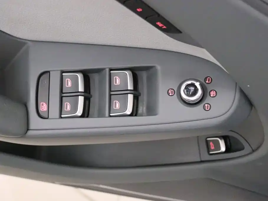 Audi A4L — миниатюра 13