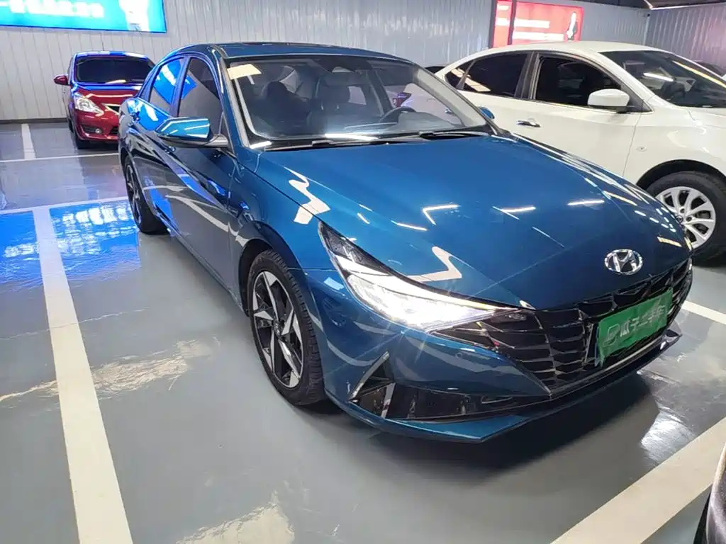 Hyundai Elantra — миниатюра 4