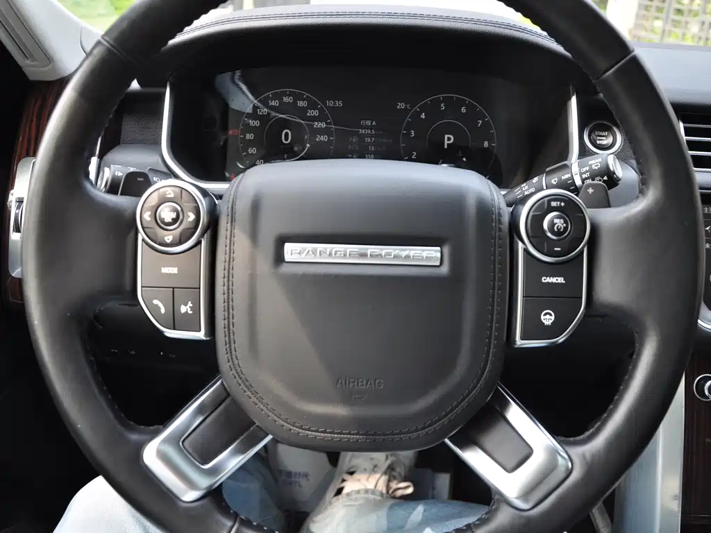 Land Rover Range Rover 2017 3.0 SC V6 Vogue SE Long Wheelbase