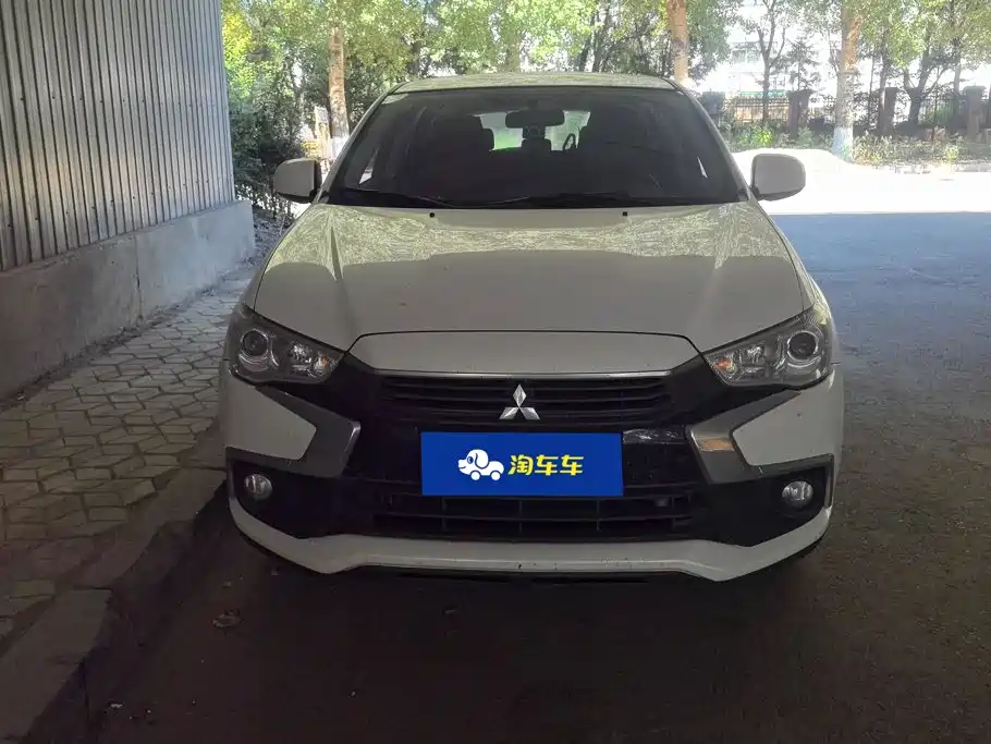 Mitsubishi ASX — миниатюра 2