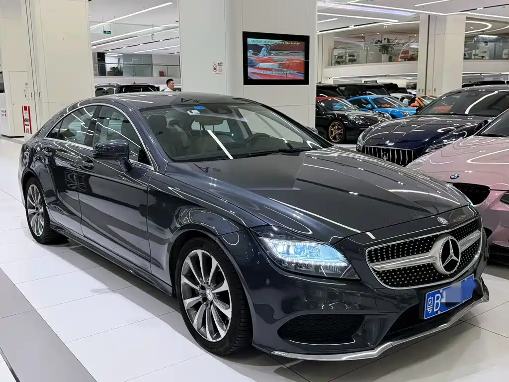 Mercedes-Benz CLS