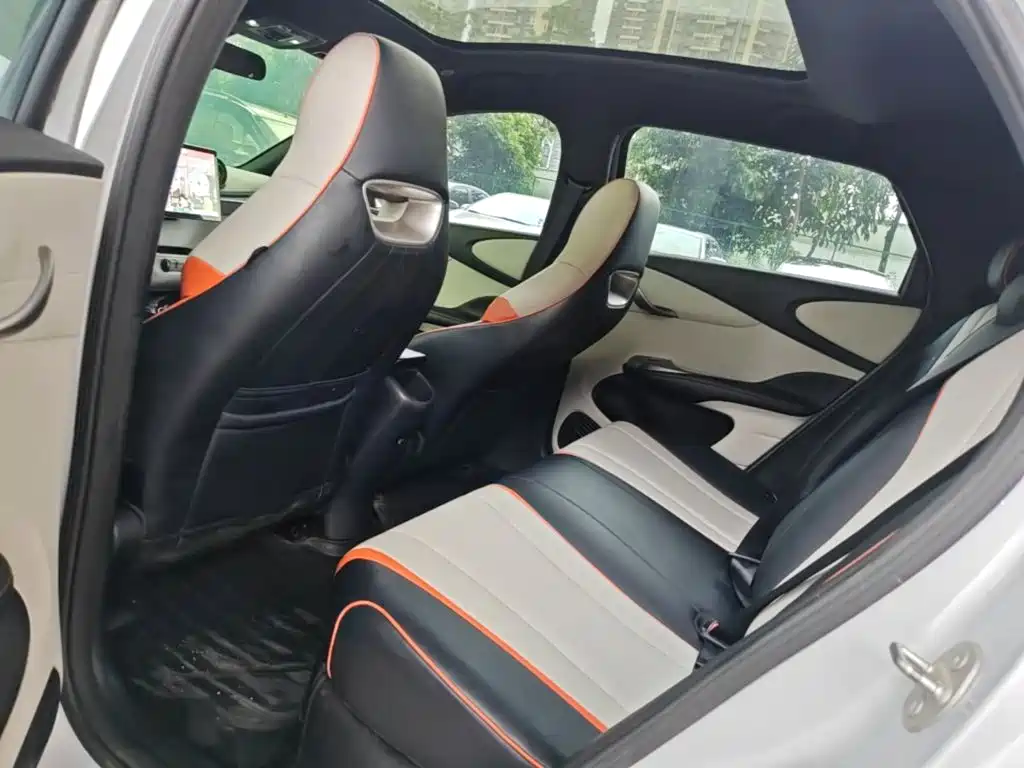BYD Dolphin — миниатюра 17