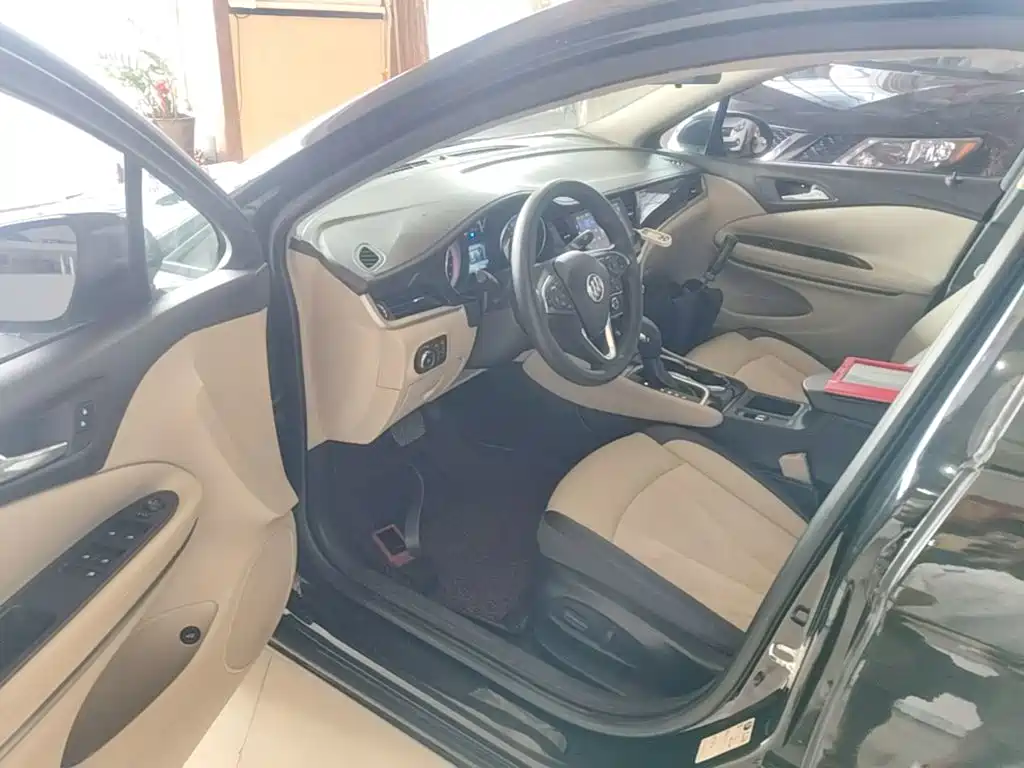 Buick Verano — миниатюра 16