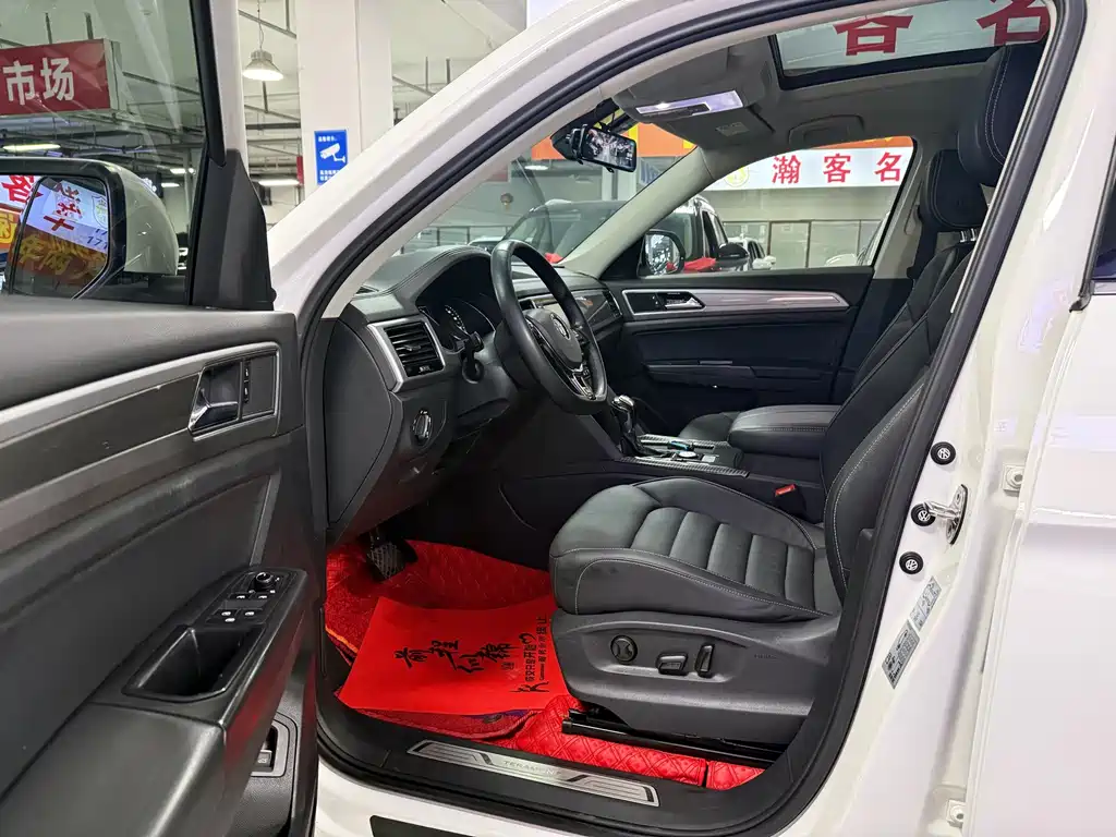 Volkswagen Teramont — миниатюра 7