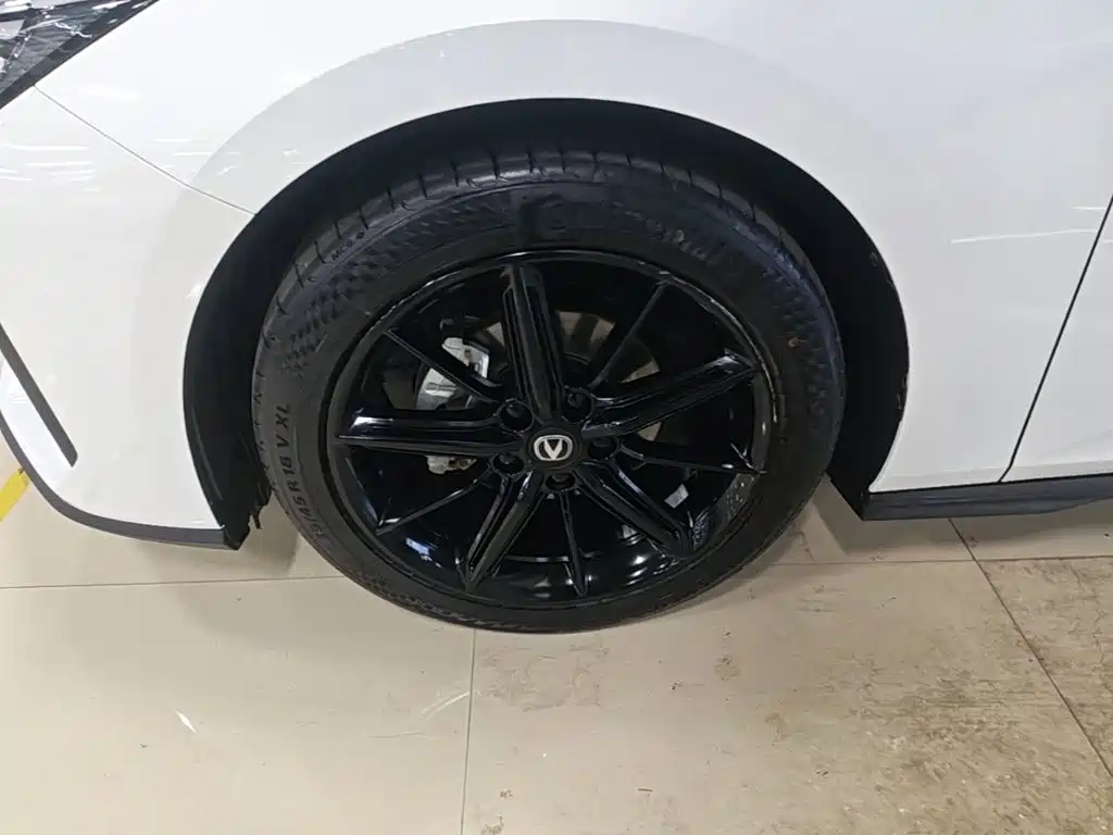 Changan UNI-V — миниатюра 23