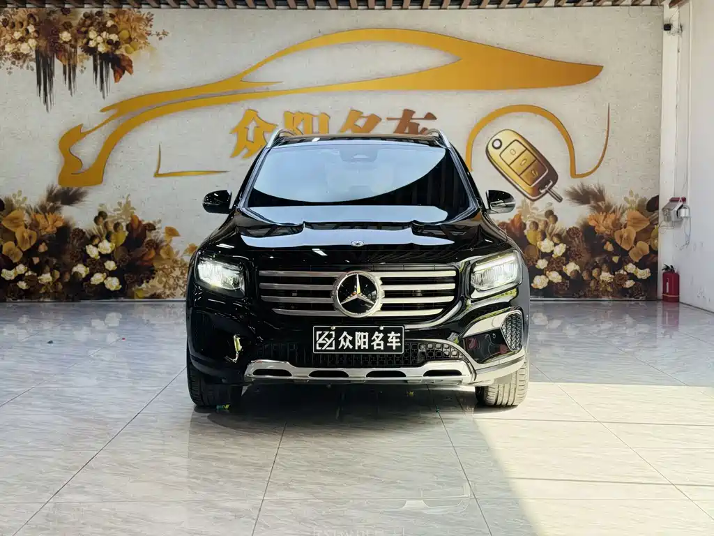 Mercedes-Benz GLB — миниатюра 2