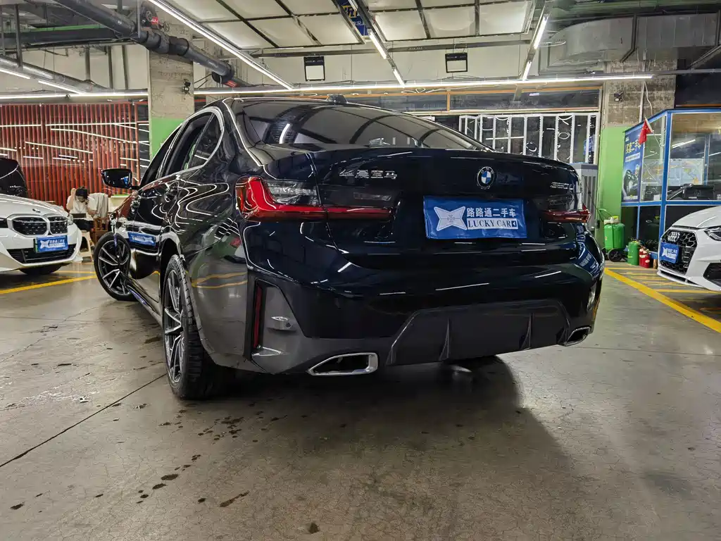 BMW 3 Series — миниатюра 6
