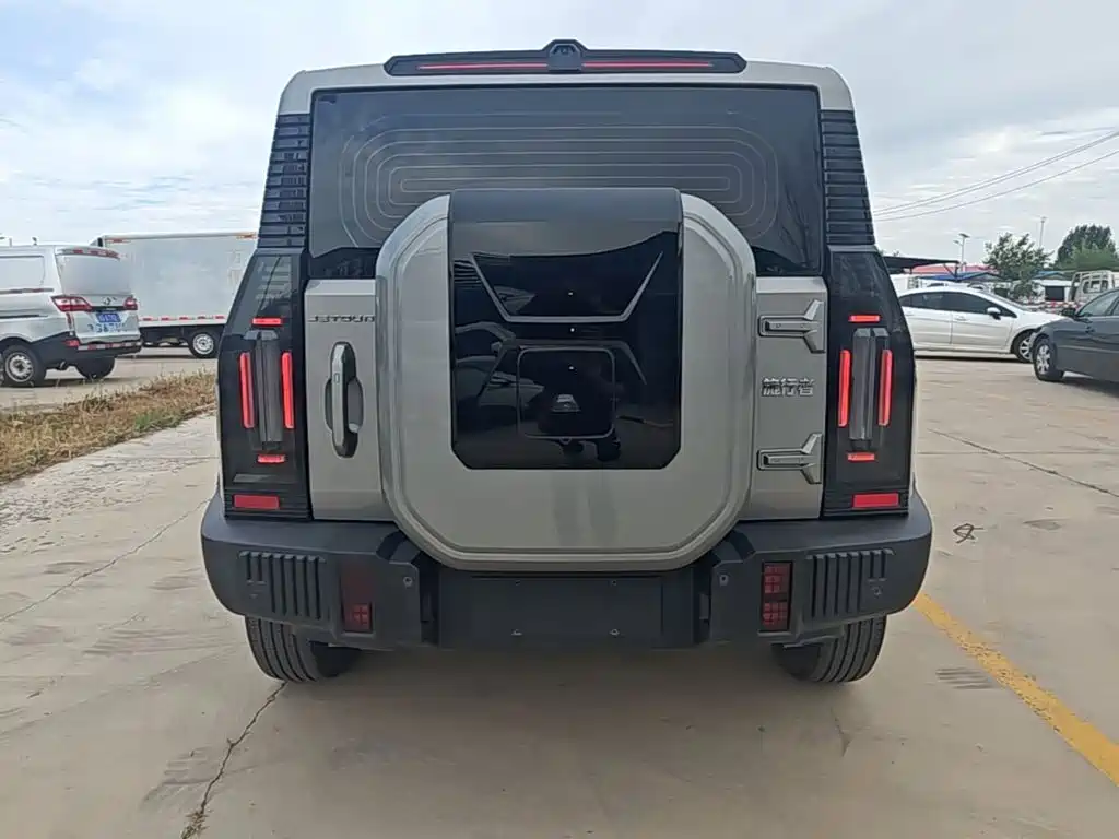 Jetour Traveller — миниатюра 6
