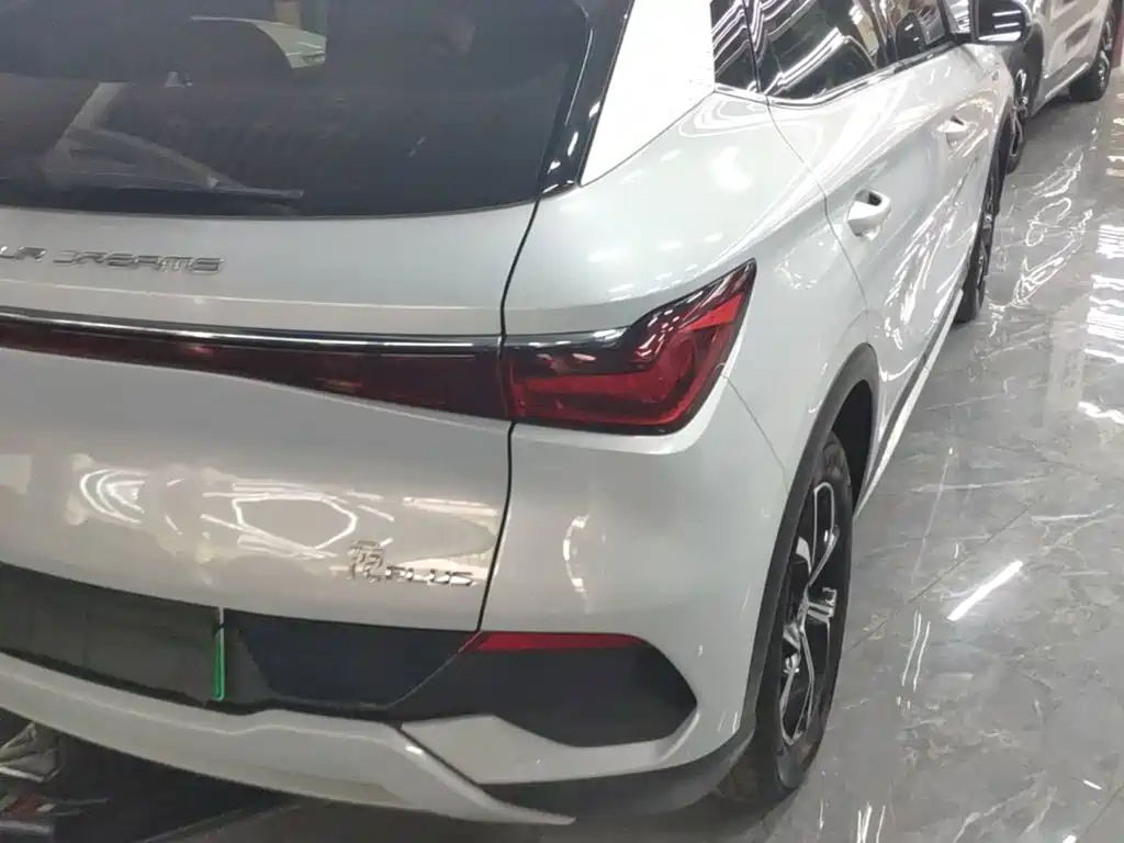 BYD Yuan Plus — миниатюра 8