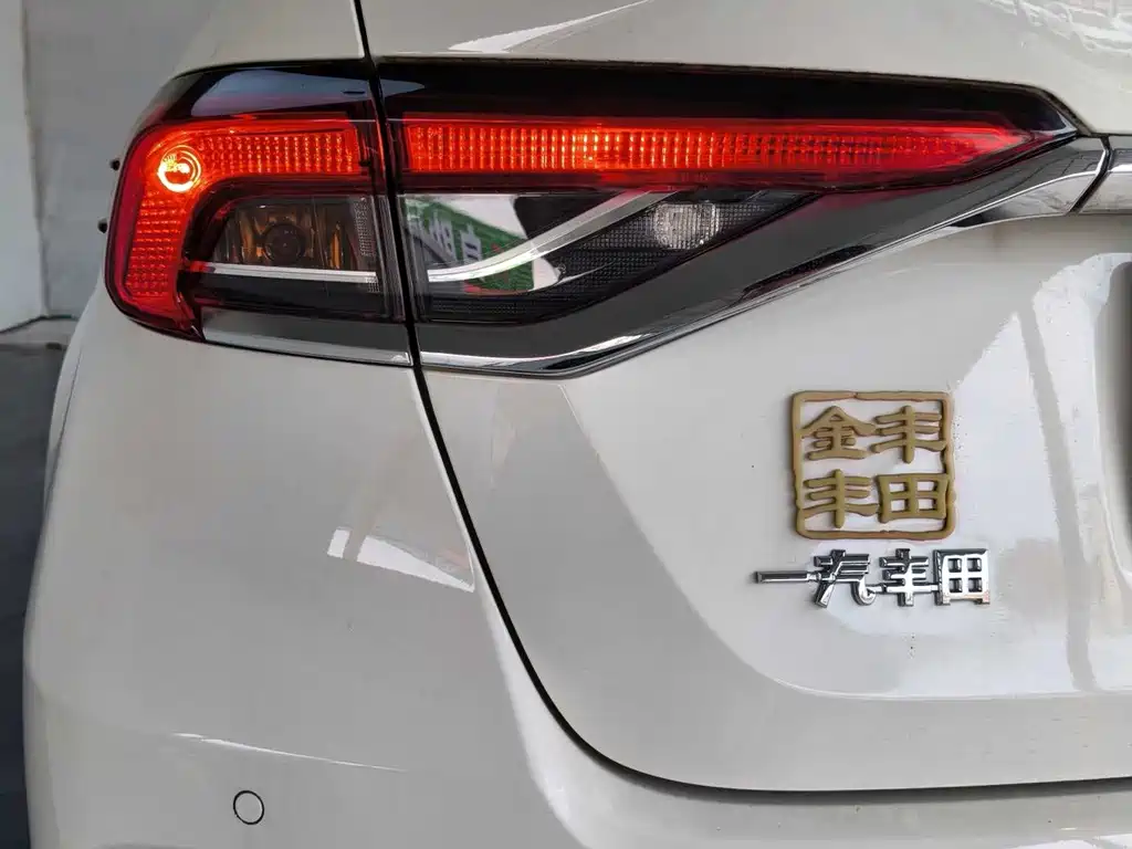 Toyota Corolla — миниатюра 16
