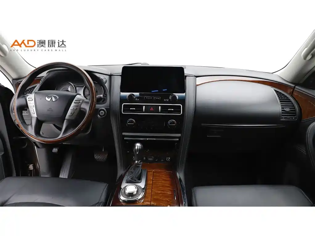 Infiniti QX80 — миниатюра 5