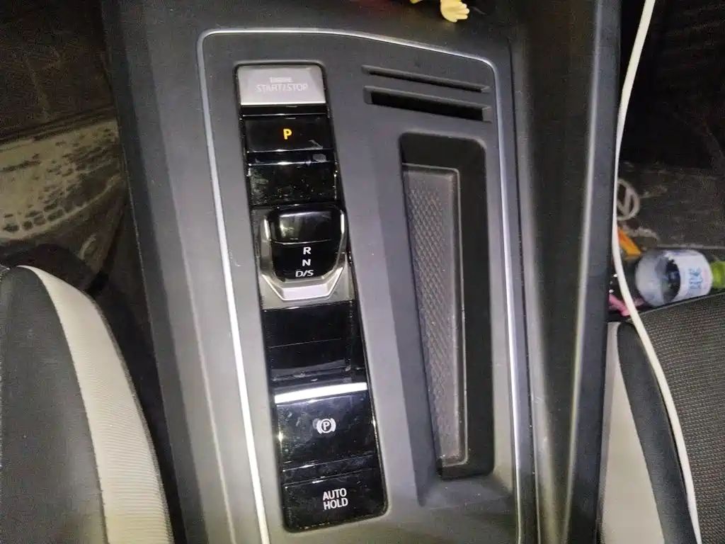 Volkswagen Golf — миниатюра 15