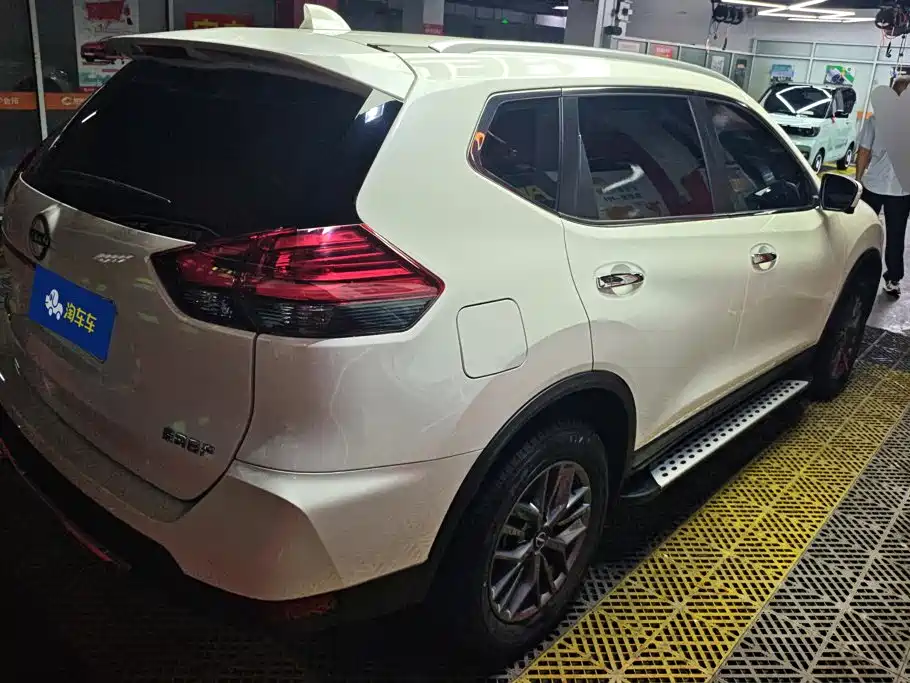 Nissan X-Trail — миниатюра 3