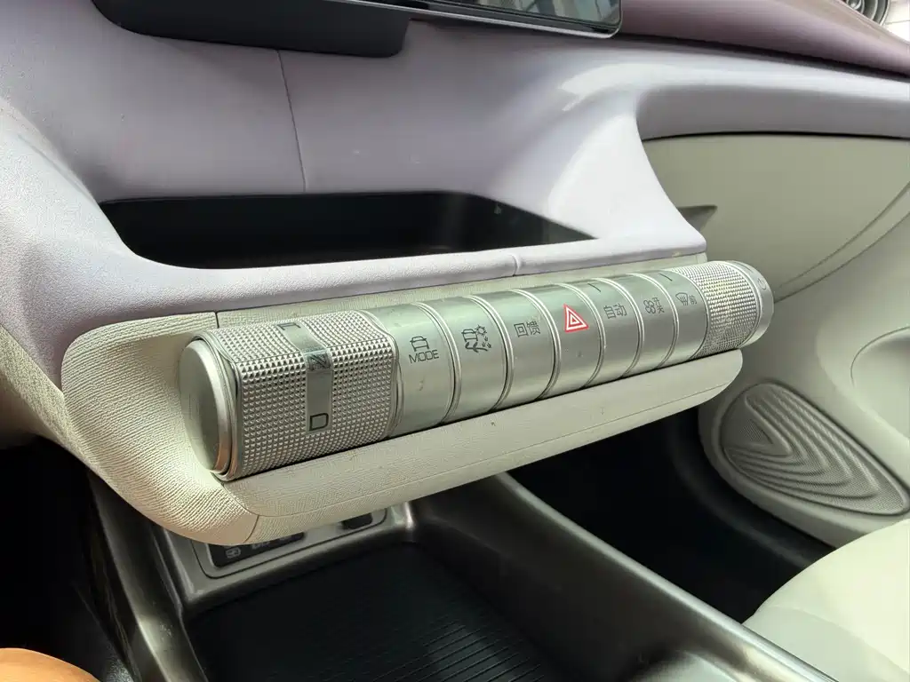 BYD Dolphin — миниатюра 14