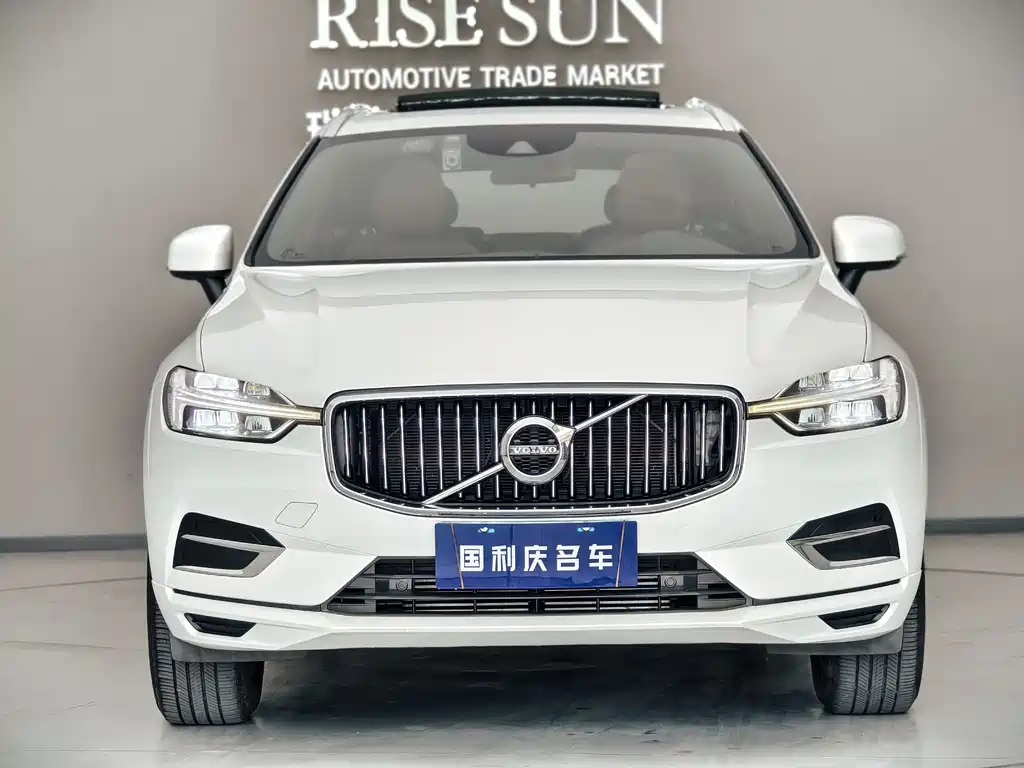 Volvo XC60 2021 T5 Luxury