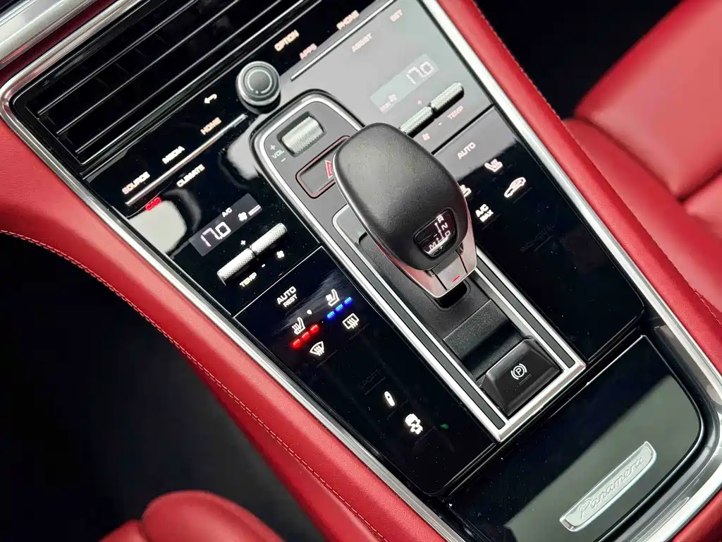 Porsche Panamera — миниатюра 7