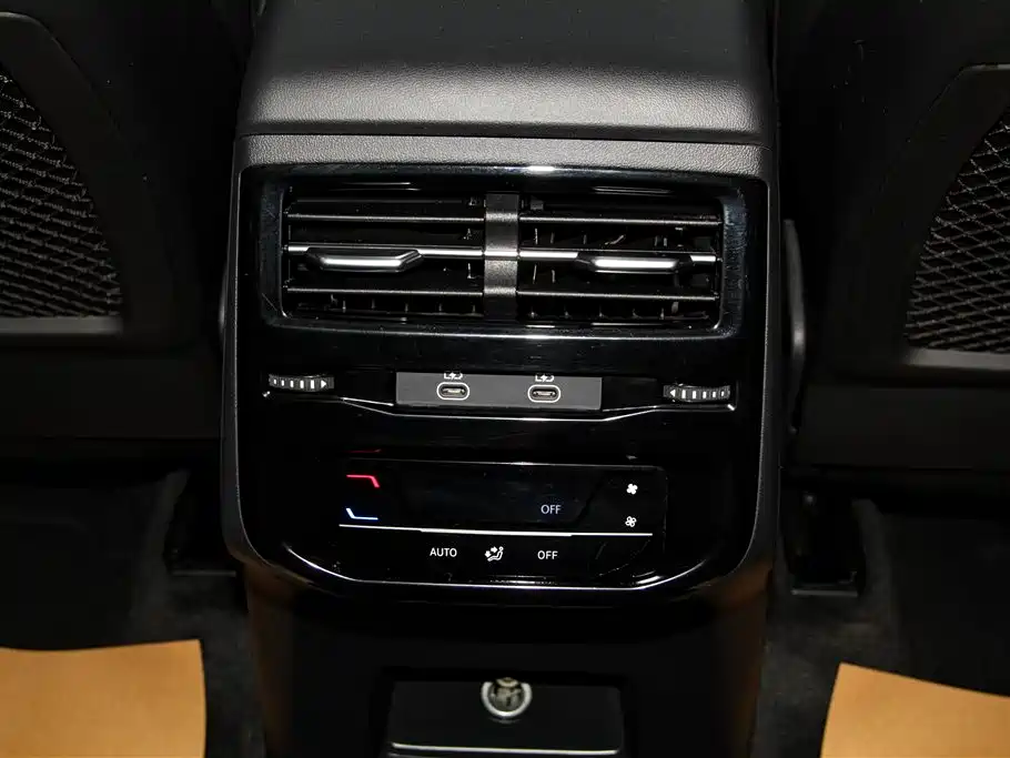 Audi Q6 — миниатюра 26