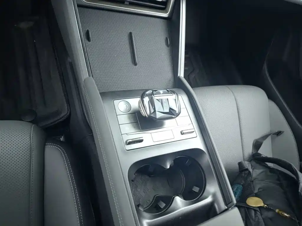 BYD Qin L — миниатюра 14