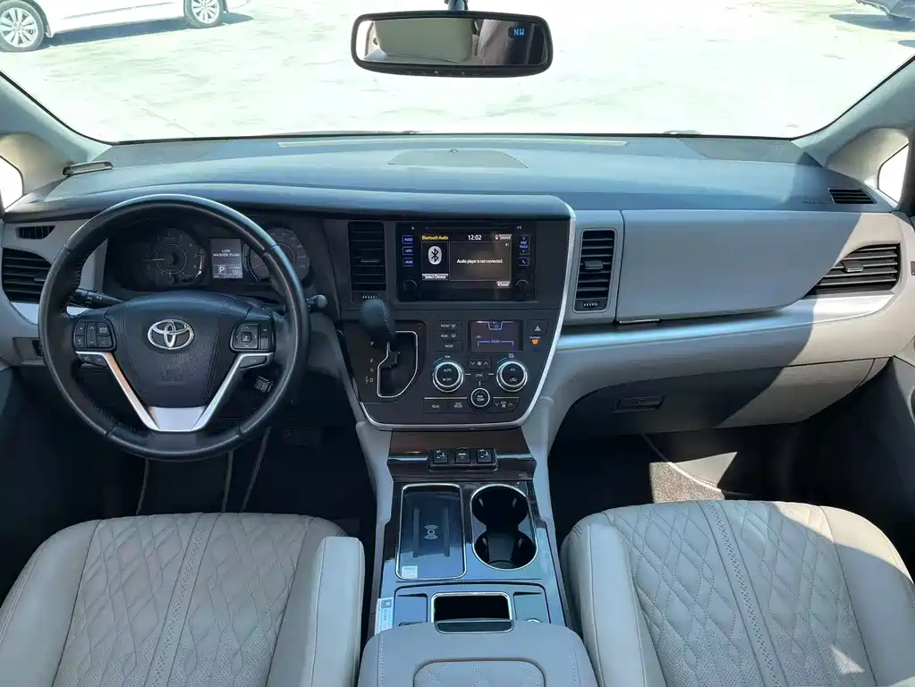 Toyota Sienna 2015 3.5L L