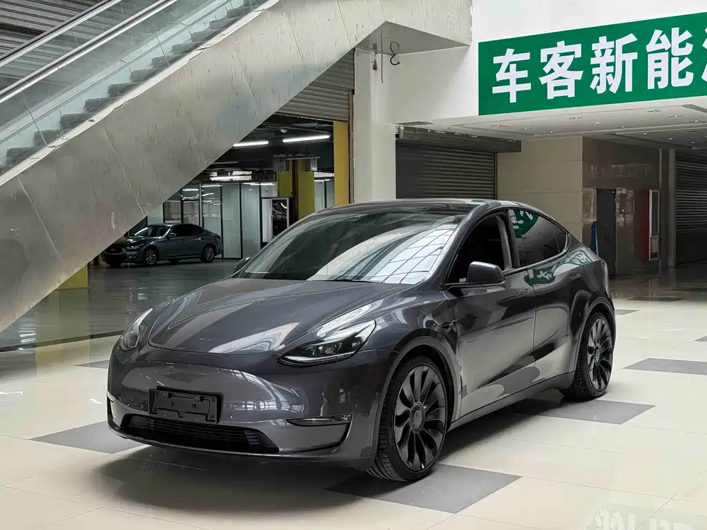 Tesla Model Y 2022
