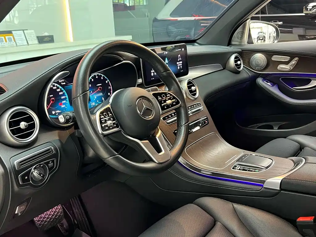 Mercedes-Benz GLC 2020 GLC 300 L 4MATIC