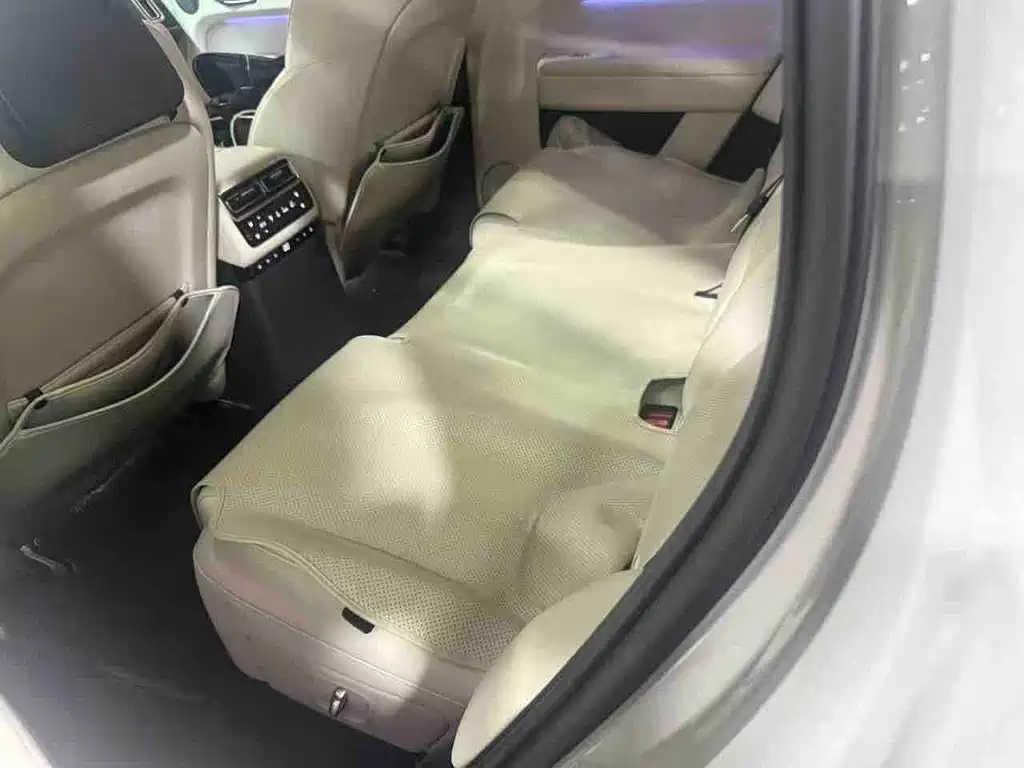 Li Auto Li L6 — миниатюра 3