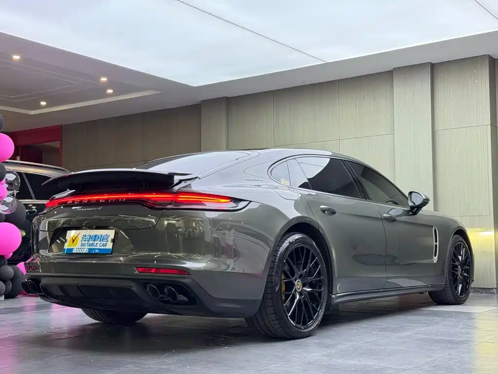 Porsche Panamera — миниатюра 4