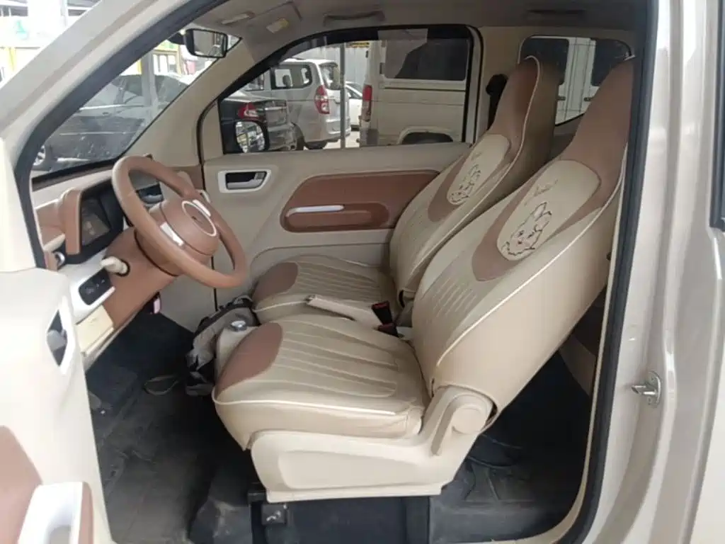 Wuling MINIEV — миниатюра 15