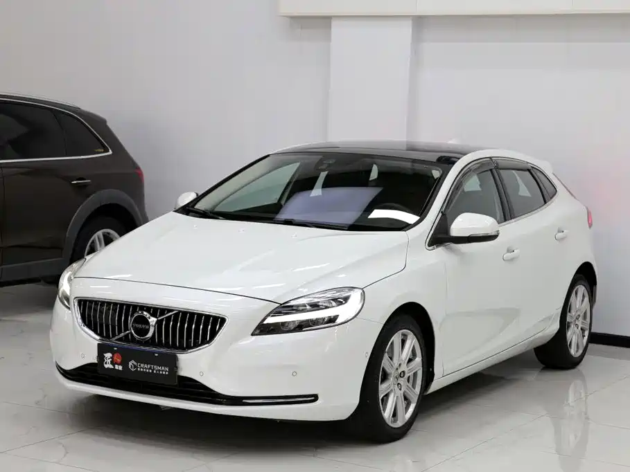 Volvo V40 — миниатюра 18