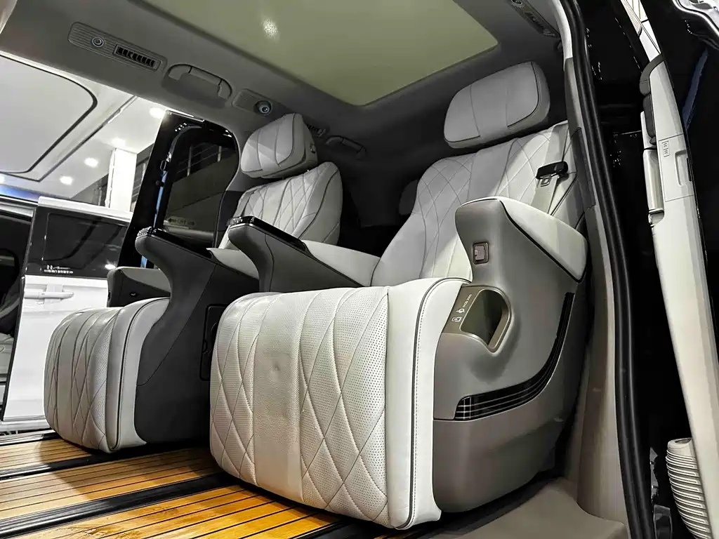 Denza Denza D9 — миниатюра 13
