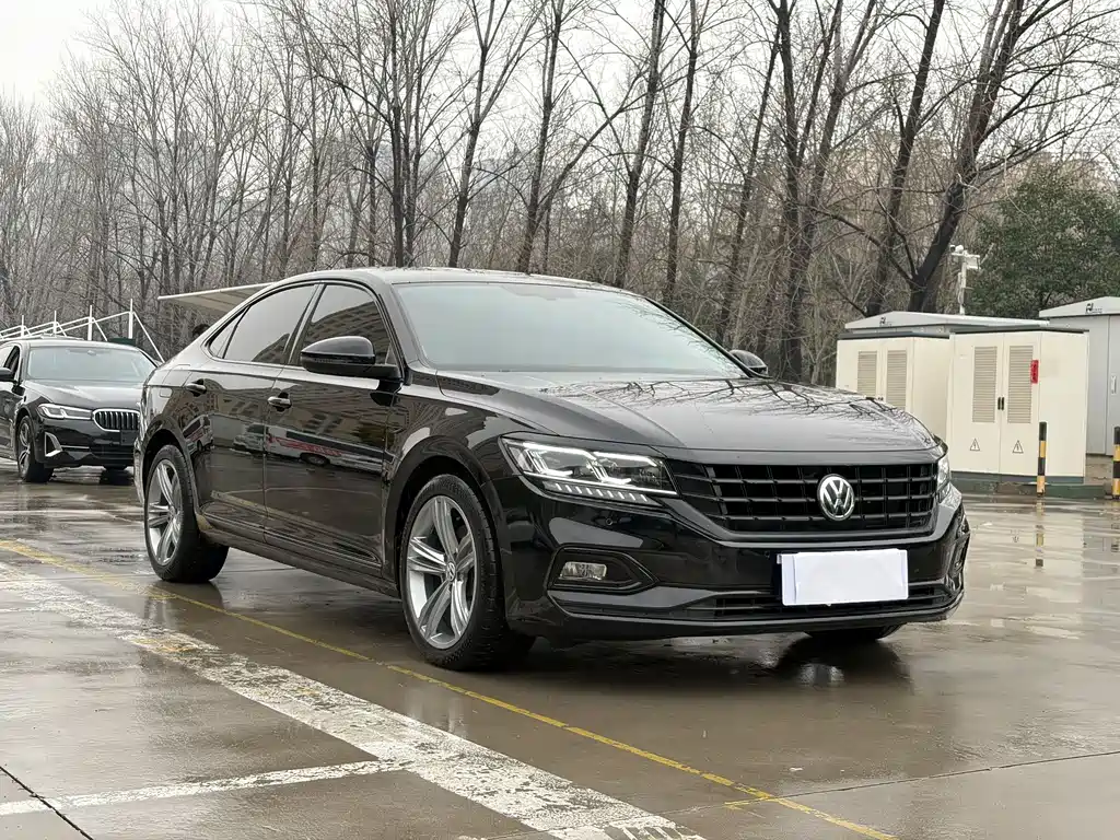 Volkswagen Passat — миниатюра 3