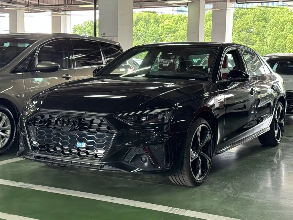 Audi A4L 2025 200 Enjoy 40 TFSI Luxury B&O