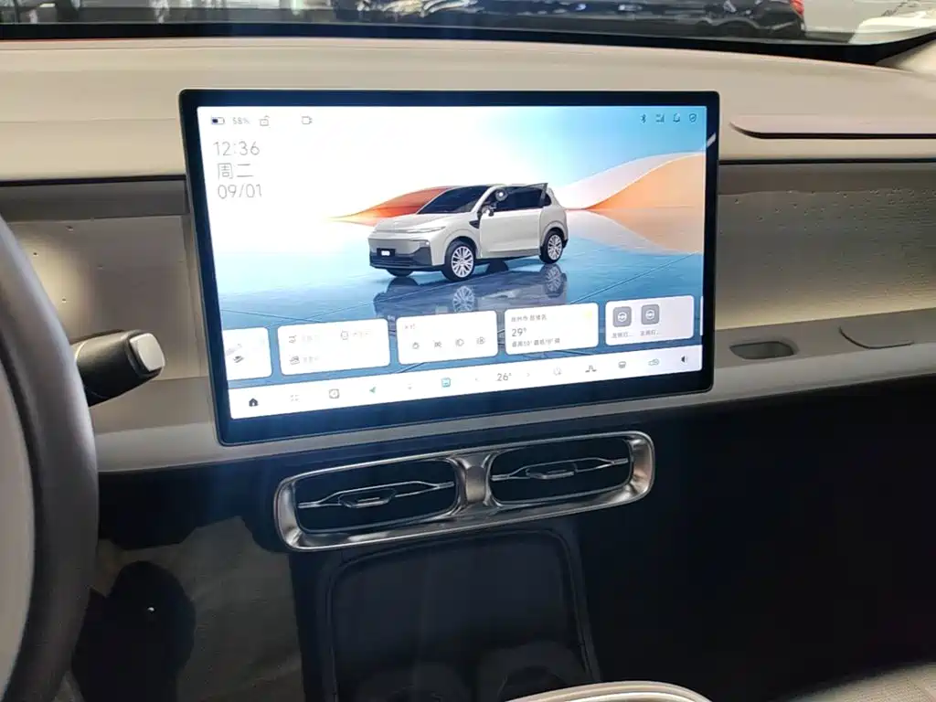 Leapmotor Leapmotor B10 — миниатюра 13